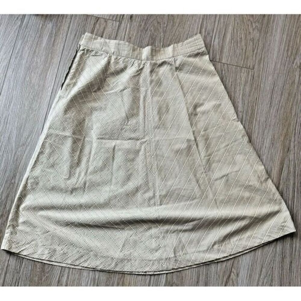 Piazza Sempione Women's 46 (US 10) Gray White Striped Skirt Stitch Detail Cotton